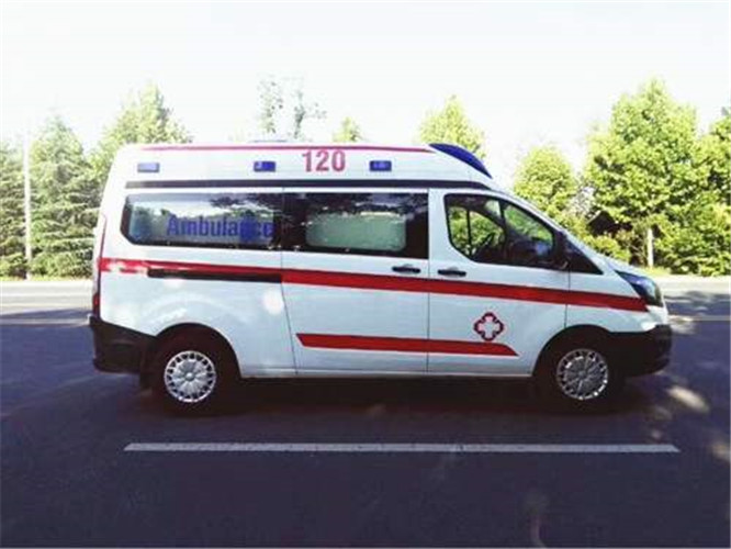 改则救护车出租服务案例6