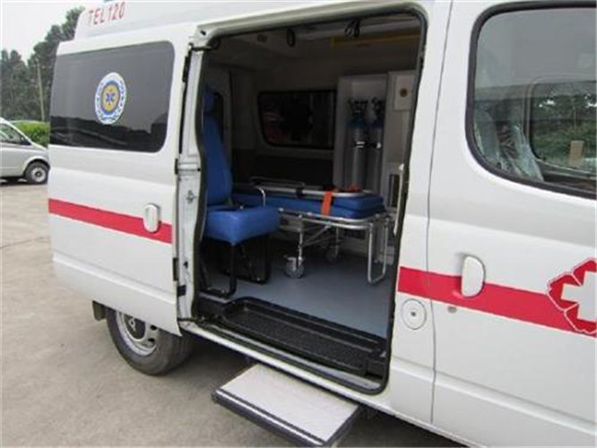 改则救护车出租服务案例7